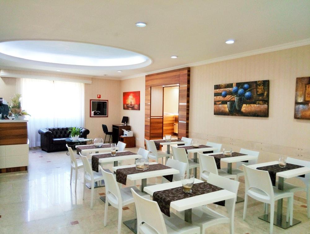 Hotel Riviera Fiumicino Extérieur photo