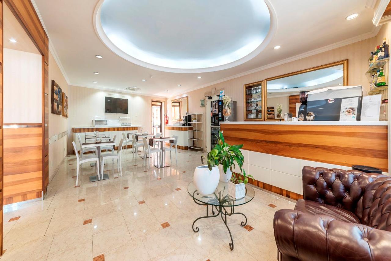Hotel Riviera Fiumicino Extérieur photo
