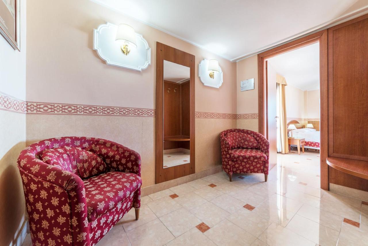 Hotel Riviera Fiumicino Extérieur photo