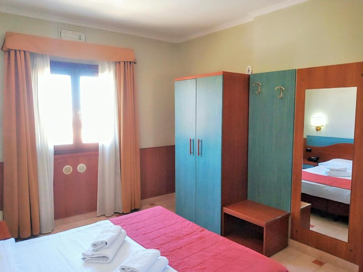 Hotel Riviera Fiumicino Extérieur photo