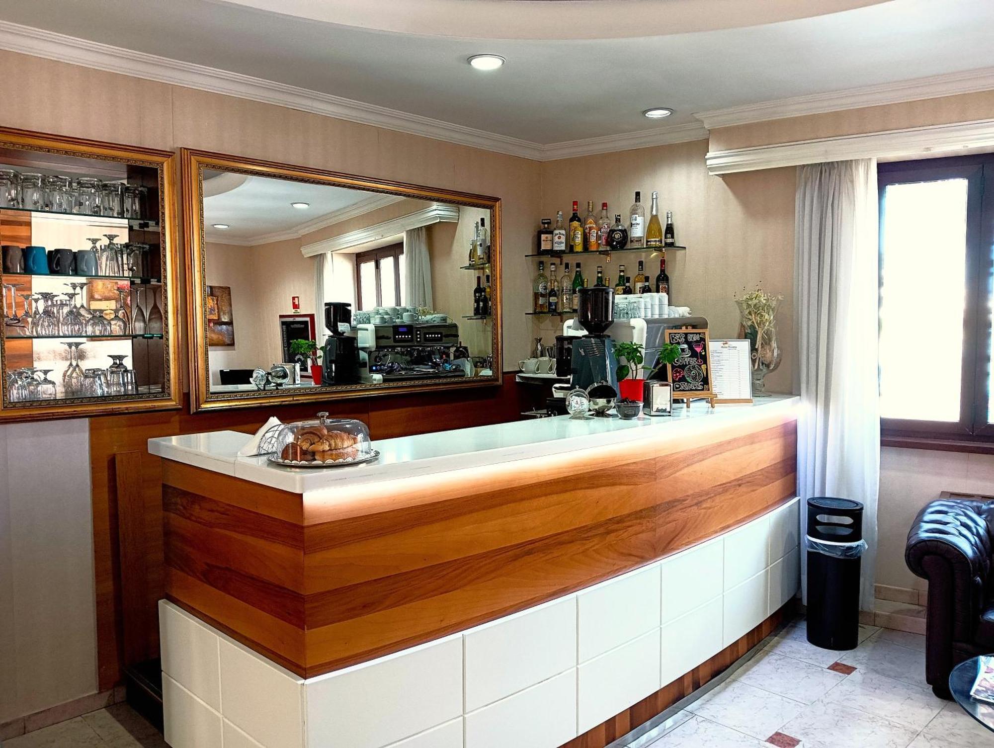 Hotel Riviera Fiumicino Extérieur photo